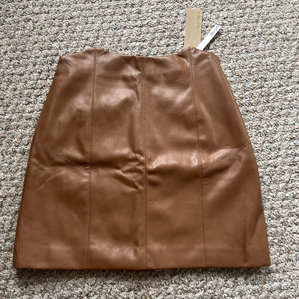 Do+Be Ariana Skirt